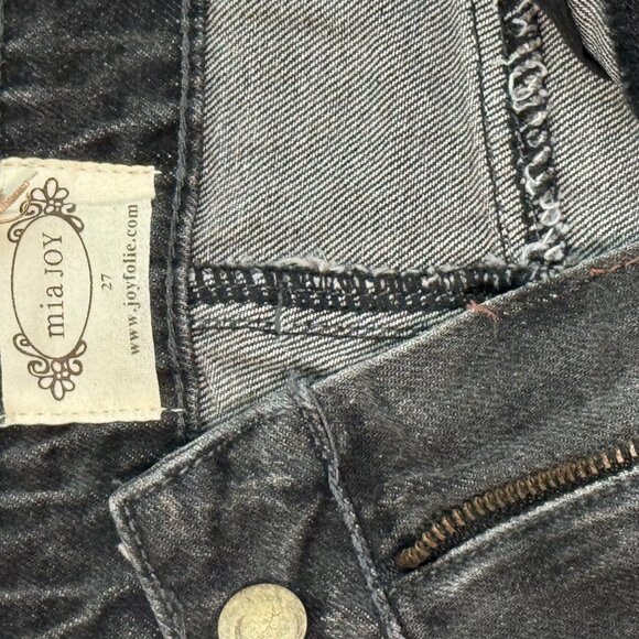 Joyfolie Miajoy Abilene Washed Black Denim Mini Skirt With Distressed size 27 - Picture 9 of 13